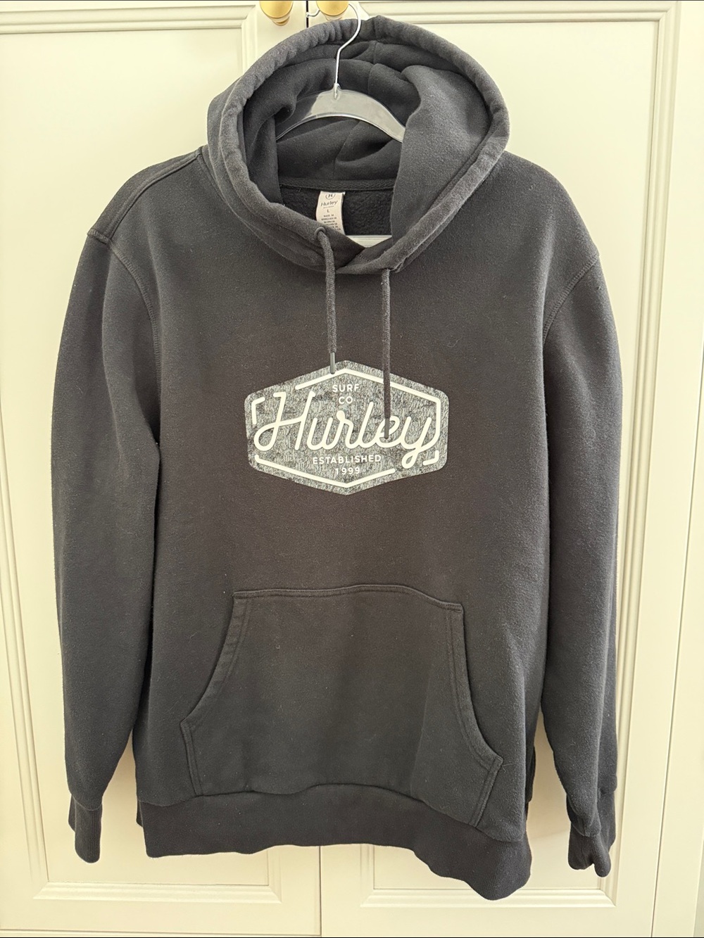 Hurley Black Pullover Hoodie with Logo Size Large